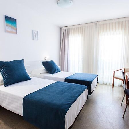 Hotel Calafell Platja Mar Exteriör bild